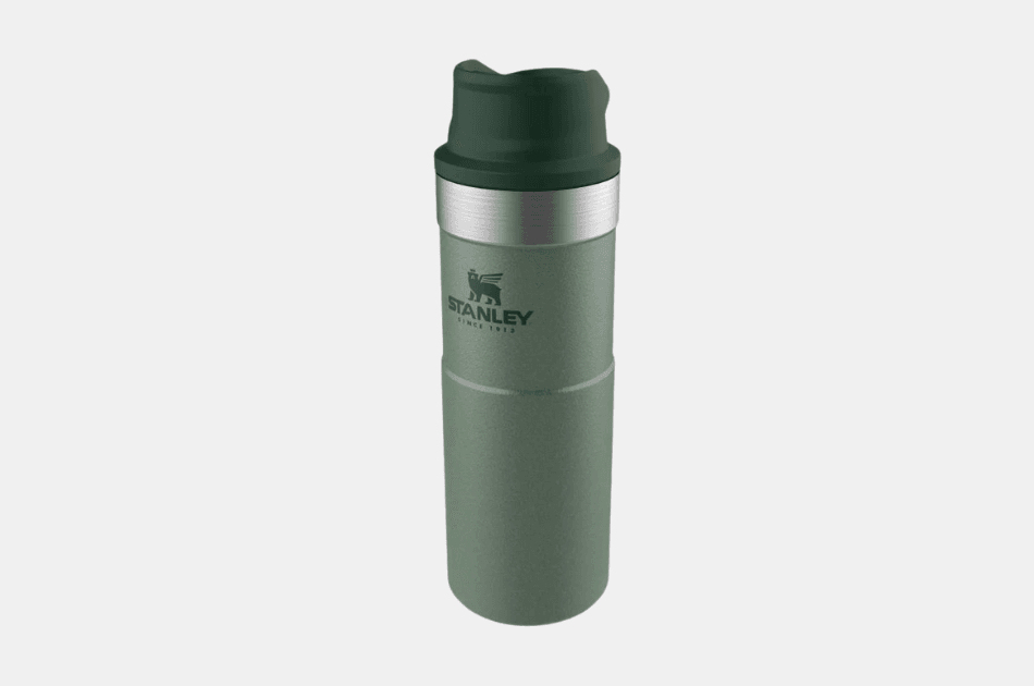 stanley-classic-trigger-action-travel-0-47l-